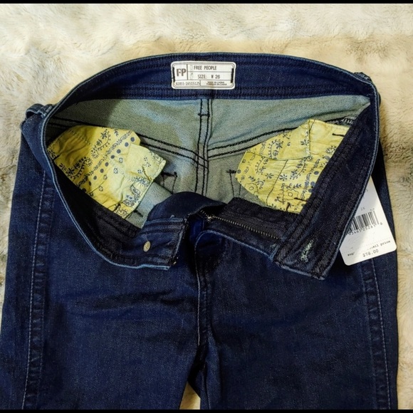 Free People | Dark Denim Raw Hem Biker Jean Shorts | Trendy Mom Bottoms | 26 NWT - Picture 3 of 10